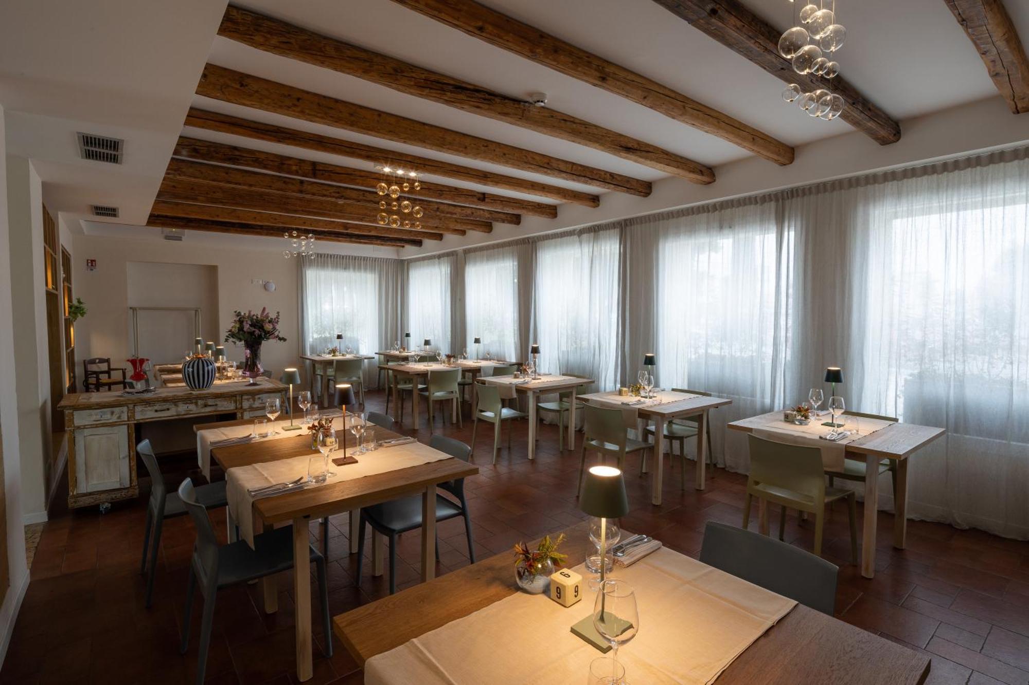 Locanda Giovi Ca' Di Ponte Susegana ภายนอก รูปภาพ