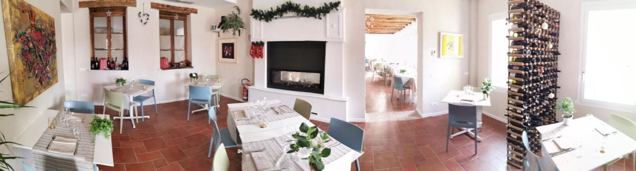 Locanda Giovi Ca' Di Ponte Susegana ภายนอก รูปภาพ